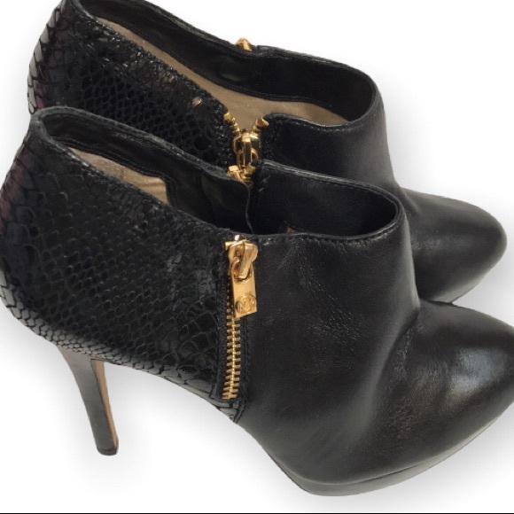 MICHAEL KORS York Platform Black Ankle Boots.. Size:8.5 - Picture 13 of 13